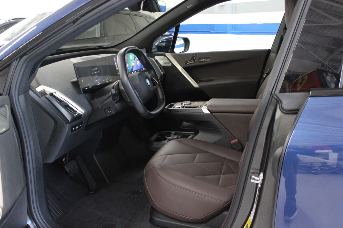 Used 2024 BMW iX M60 AWD/4WD image 14