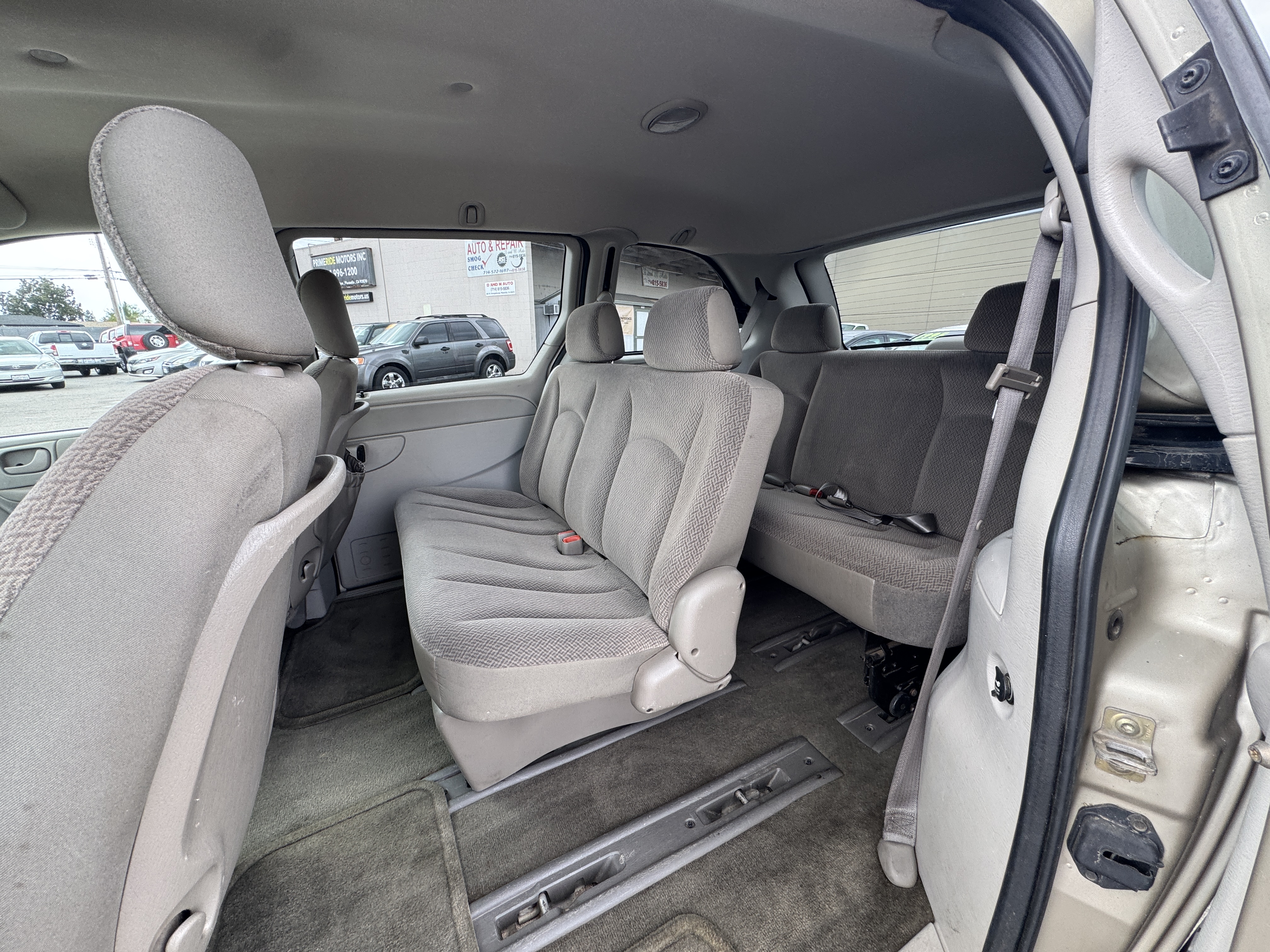Used 2006 Chrysler Town & Country UNAVAIL FWD image 19