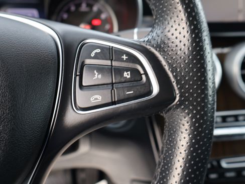 Used 2017 Mercedes-Benz GLC 300 image 25