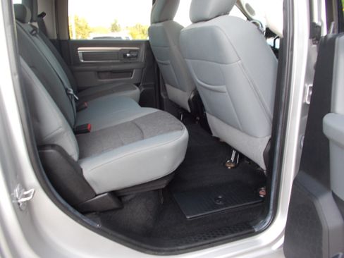 Used 2013 RAM 2500 Big Horn image 23