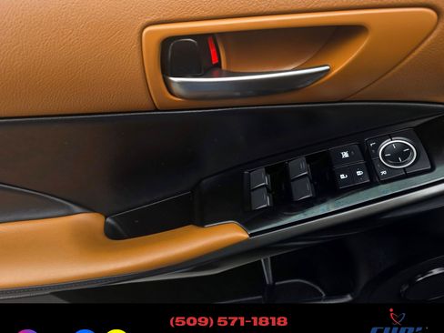 Used 2021 Lexus IS 300 image 19