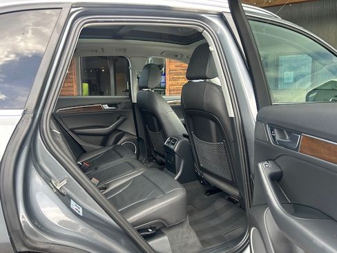 Used 2016 Audi Q5 2.0T Premium Plus AWD/4WD image 13