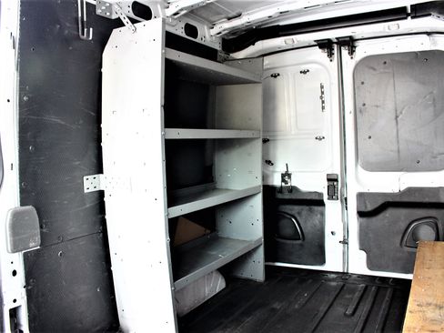 Used 2020 Ford Transit 250 Medium Roof RWD image 18