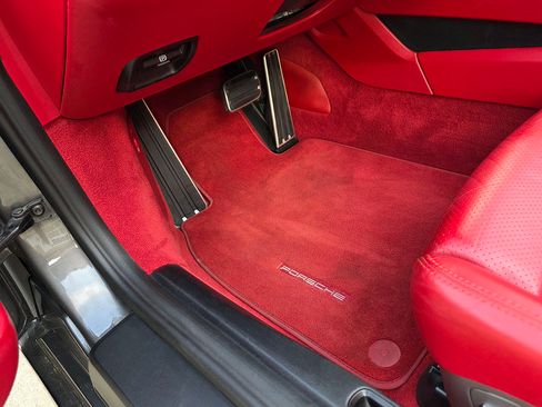 Used 2014 Porsche Boxster S RWD image 58
