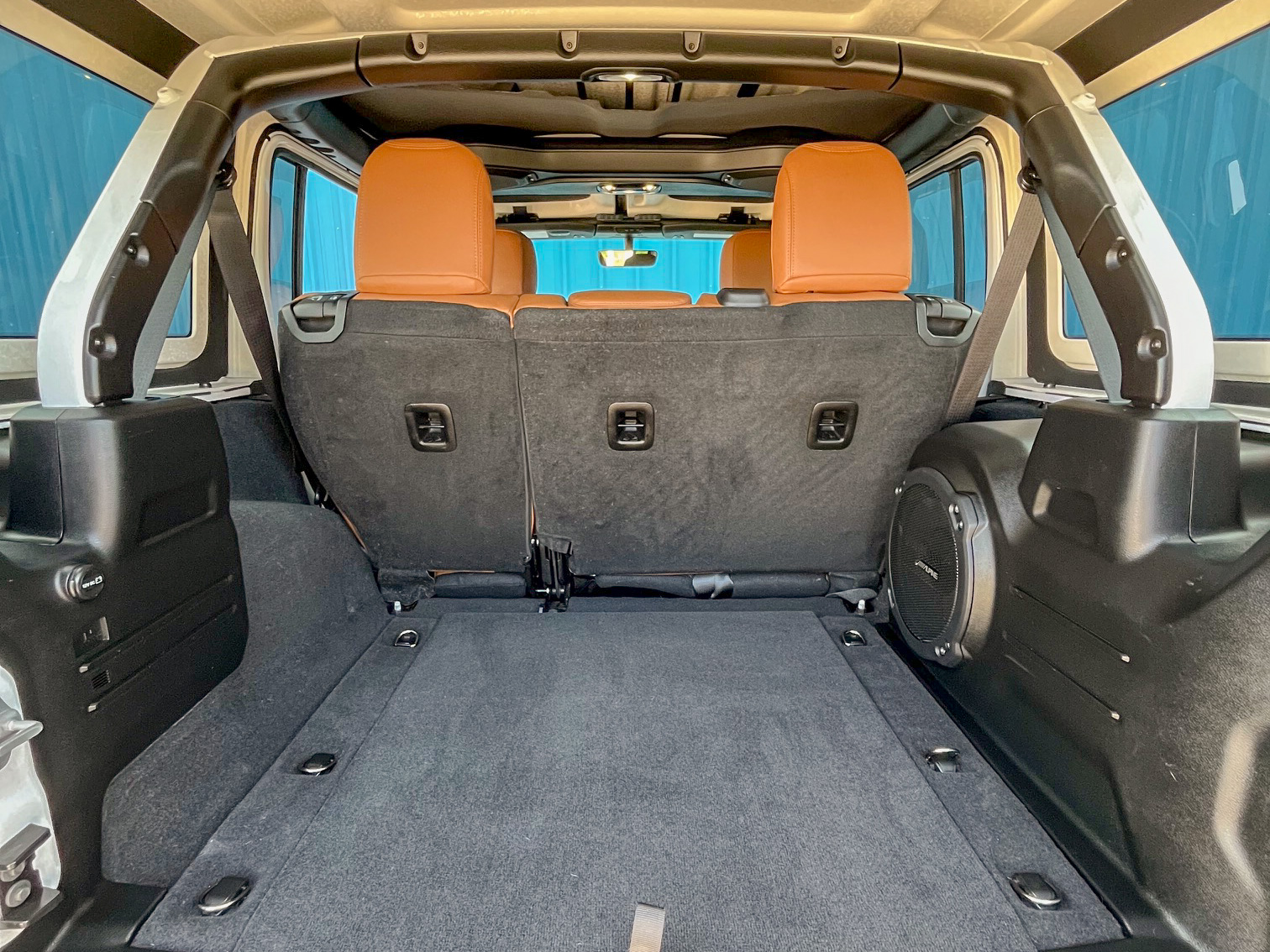Used 2021 Jeep Wrangler Unlimited AWD/4WD image 12