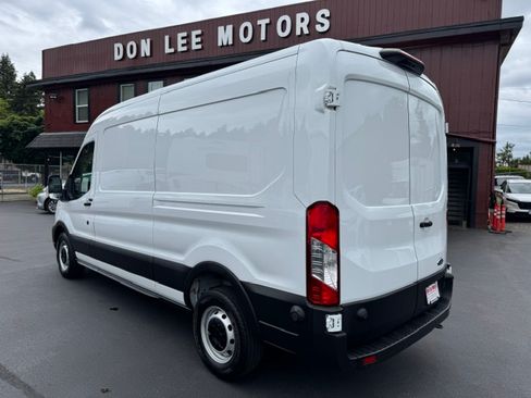 Used 2020 Ford Transit 250 148 Medium Roof RWD image 2
