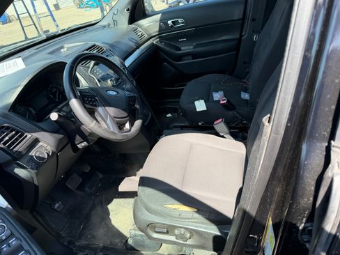 Used 2017 Ford Explorer 4WD Police Interceptor image 7