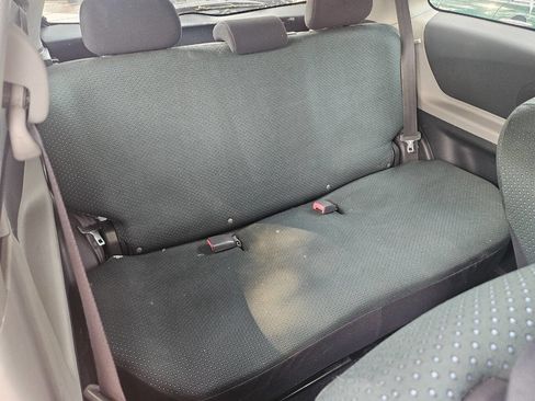 Used 2008 Toyota Yaris image 10