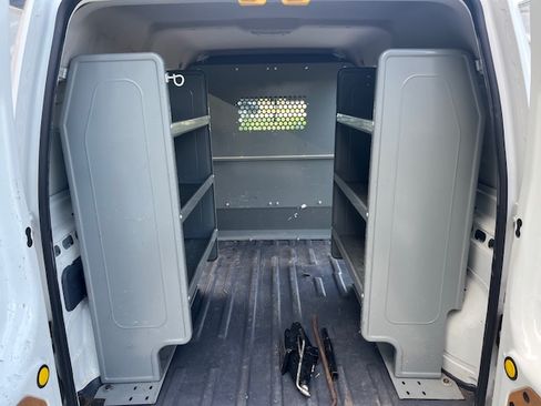Used 2013 Ford Transit Connect XL image 15