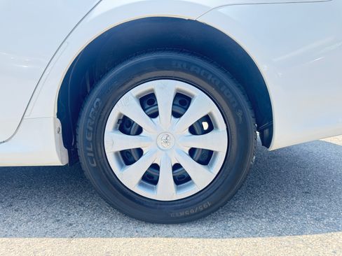 Used 2009 Toyota Corolla LE FWD image 15