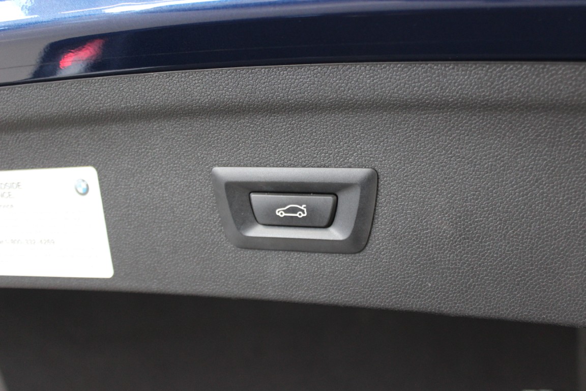 Used 2024 BMW iX M60 AWD/4WD image 38