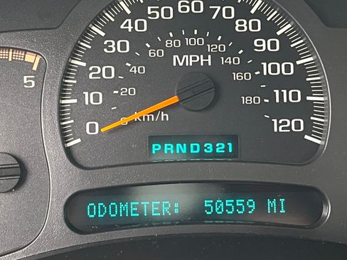 Used 2004 Chevrolet Silverado 3500 W/T image 7