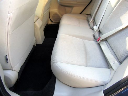 Used 2013 Subaru XV Crosstrek 2.0i Premium image 19