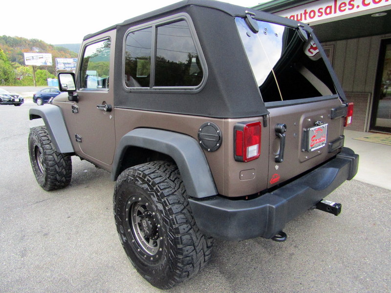 Used 2013 Jeep Wrangler 4WD Sport image 2