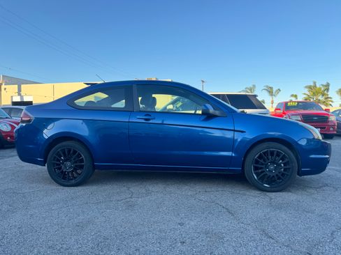 Used 2009 Ford Focus SES image 9