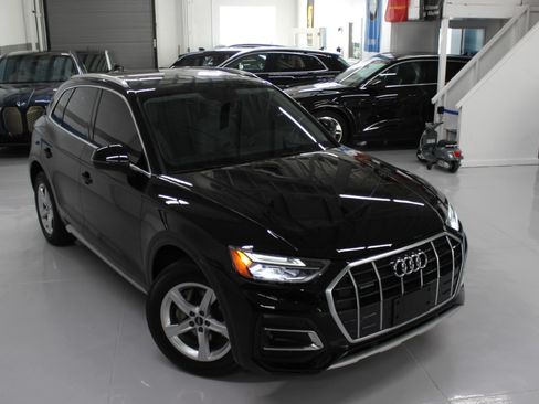 Used 2023 Audi Q5 2.0T Premium image 11