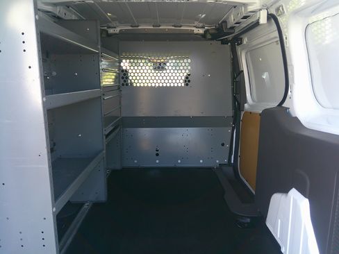 Used 2021 Ford Transit Connect XL image 7