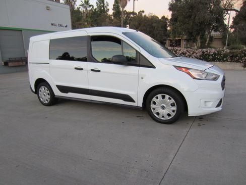Used 2019 Ford Transit Connect XLT Long Wheel Base FWD image 3