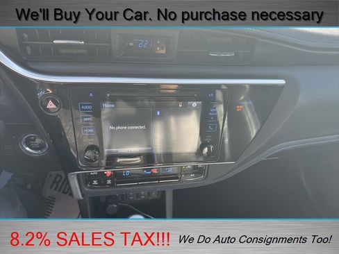 Used 2018 Toyota Corolla XSE image 22