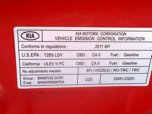 Used 2011 Kia Soul + image 39