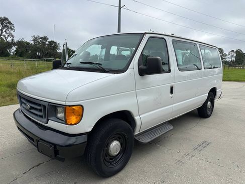 Used 2006 Ford E-150 and Econoline 150 XL image 20