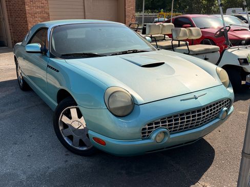 Used 2002 Ford Thunderbird RWD image 1