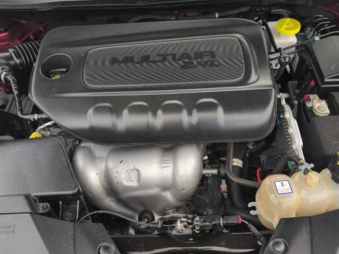 Used 2021 Jeep Cherokee Altitude Lux image 14