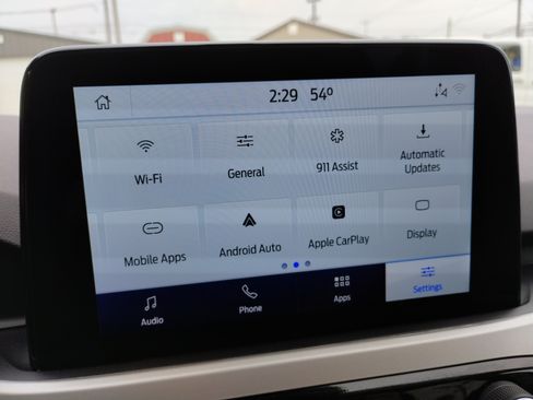 Used 2021 Ford Escape SE image 17