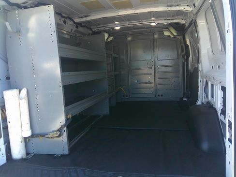Used 2020 Ford Transit 250 XL Low Roof RWD image 7