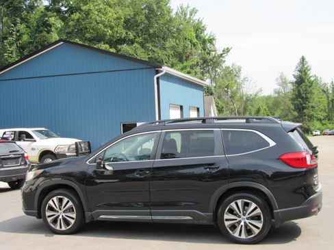 Used 2019 Subaru Ascent Limited 7-Passenger AWD/4WD image 5