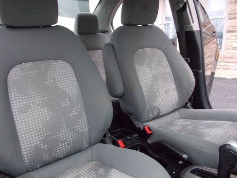 Used 2017 Chevrolet Sonic LS image 24