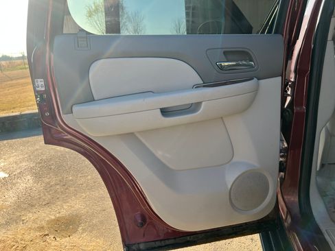 Used 2008 Chevrolet Tahoe LT image 14