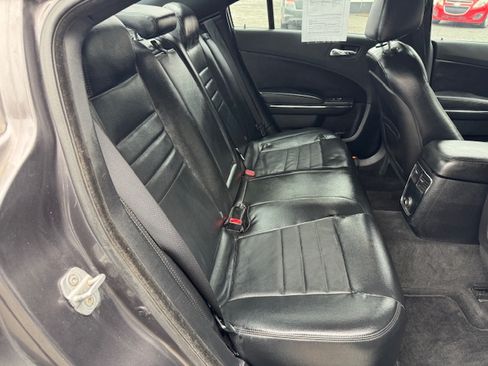 Used 2013 Dodge Charger SXT image 13