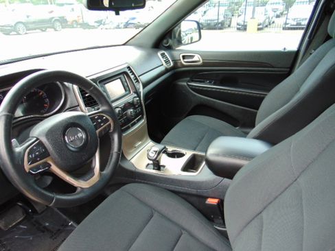 Used 2014 Jeep Grand Cherokee Laredo image 11