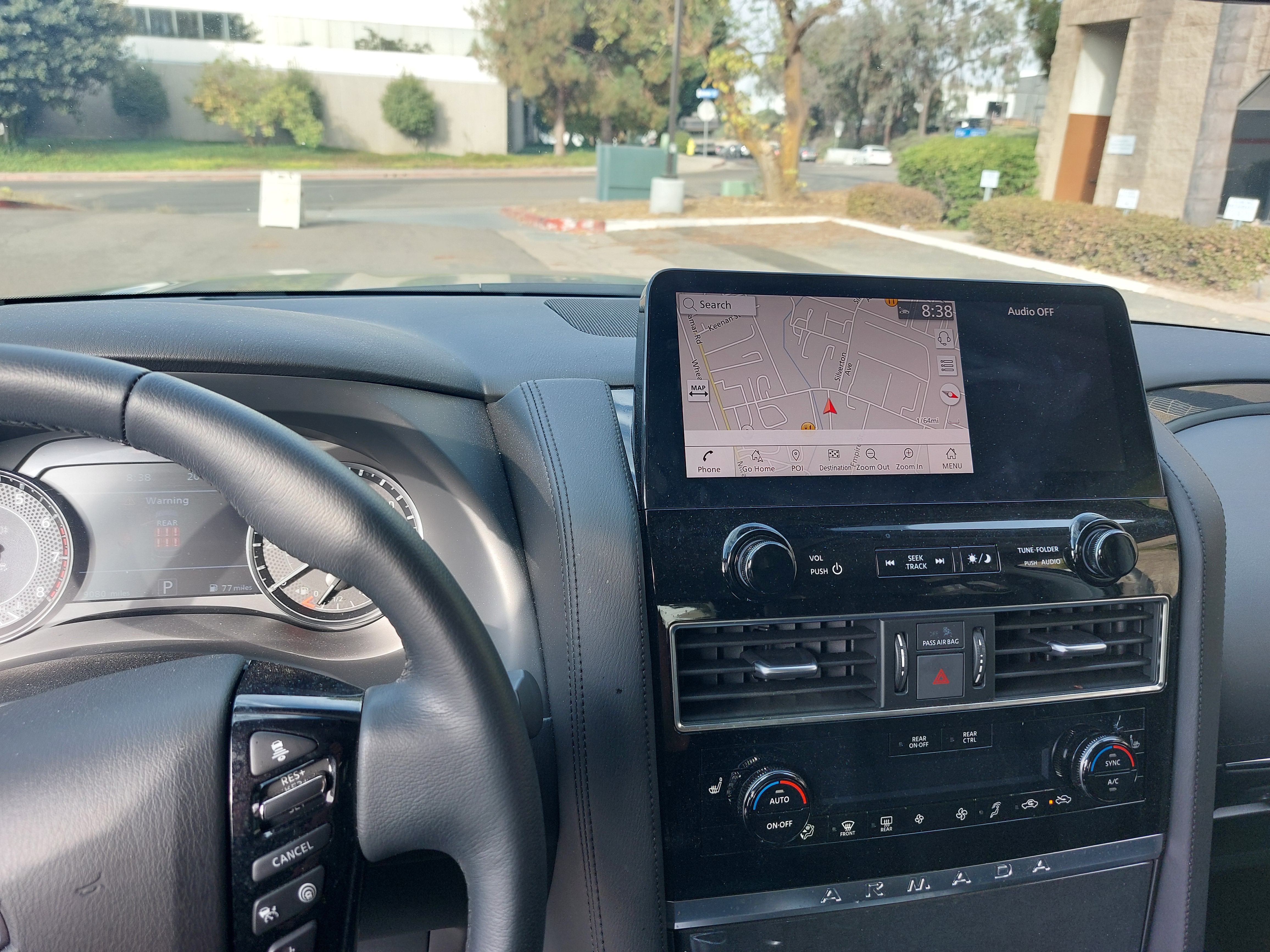 Used 2023 Nissan Armada 2WD SV image 9