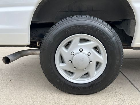 Used 2007 Ford E-350 and Econoline 350 XL image 18