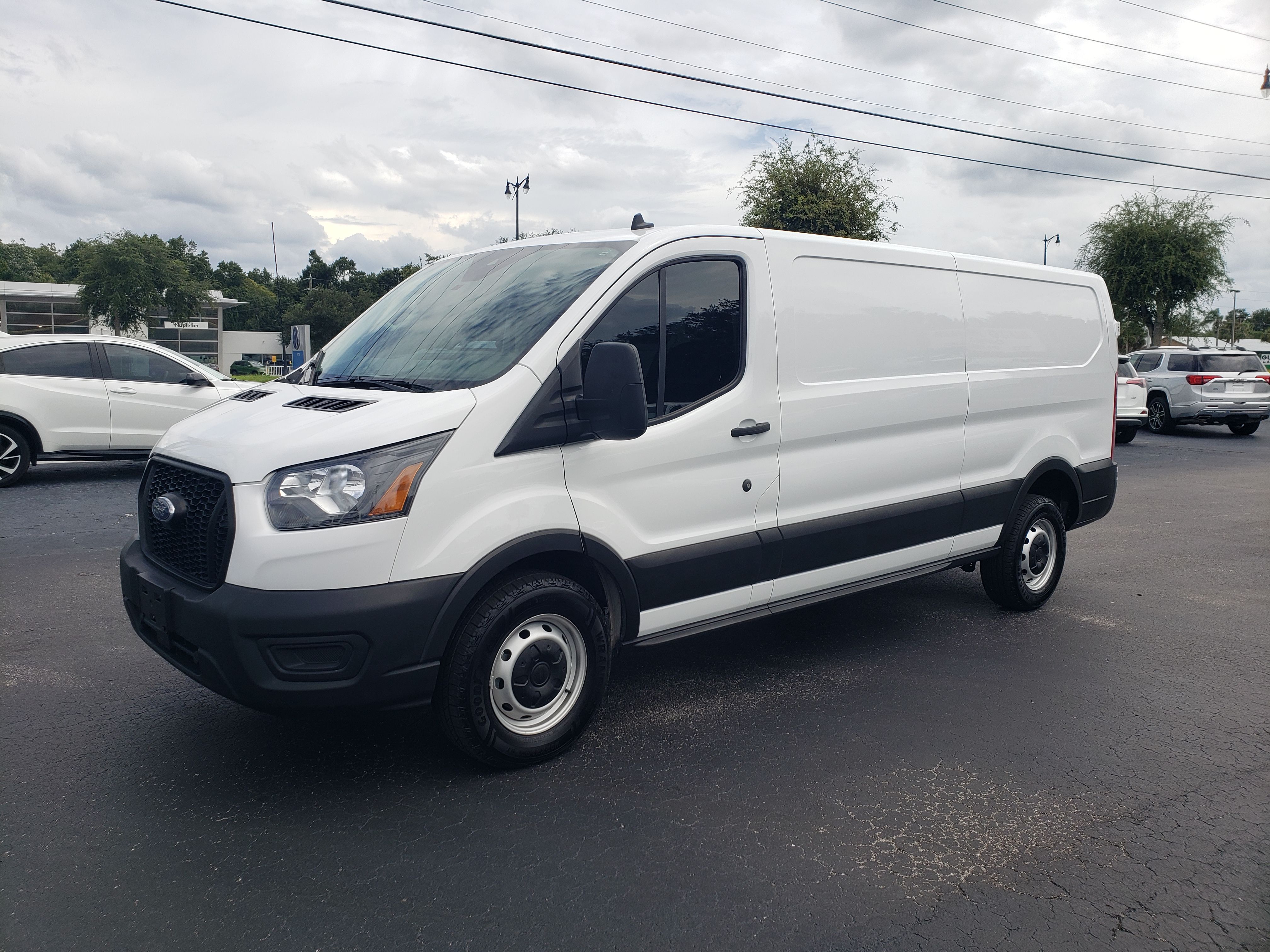 Used 2023 Ford Transit 150 148 Low Roof RWD image 1