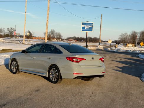 Used 2016 Hyundai Sonata Sport image 3