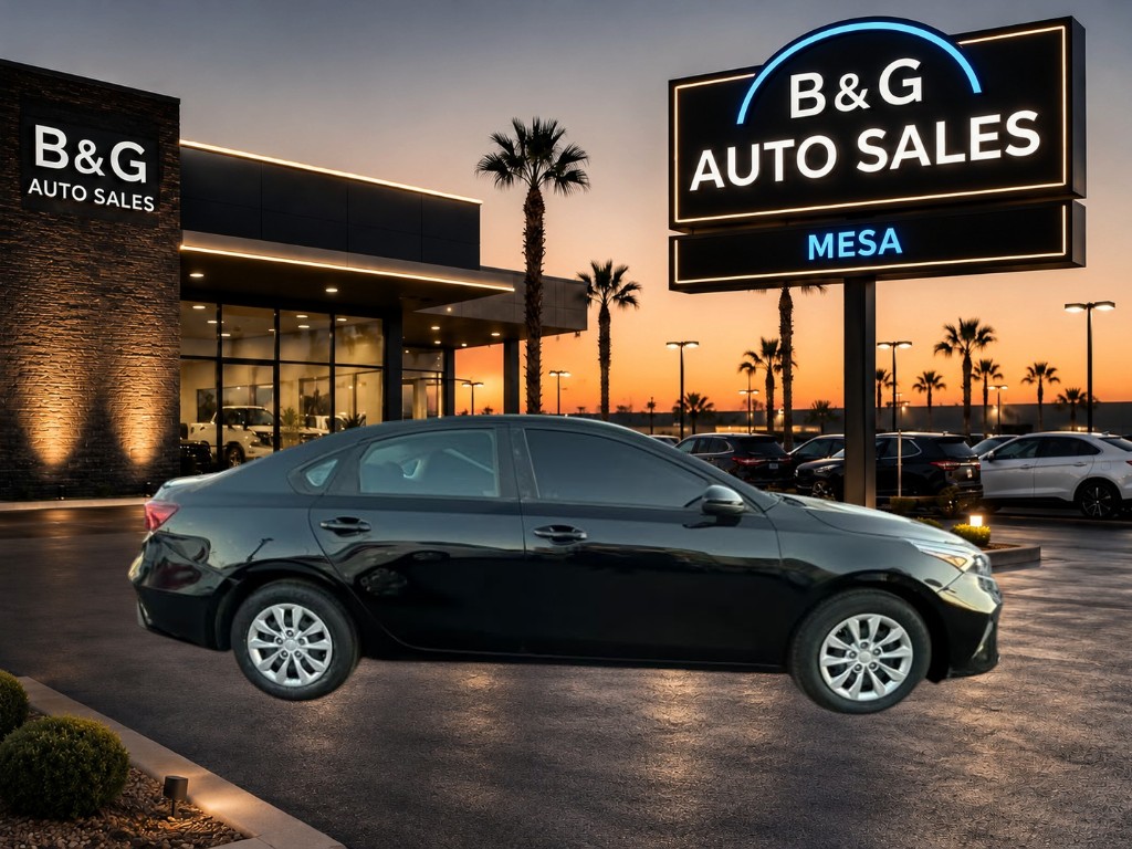 Used 2024 Kia Forte Sedan FWD image 3
