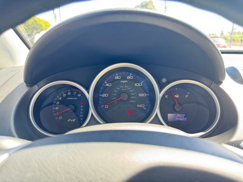 Used 2008 Honda Fit image 25