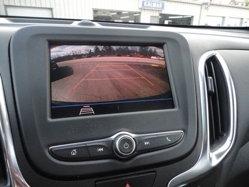 Used 2021 Chevrolet Equinox LT image 15