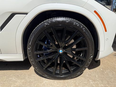 Used 2020 BMW X6 xDrive40i AWD/4WD image 39
