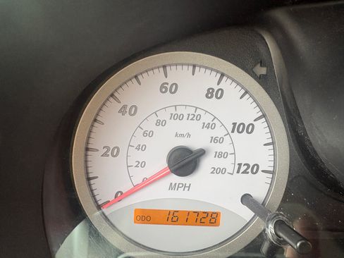 Used 2005 Toyota RAV4 image 12