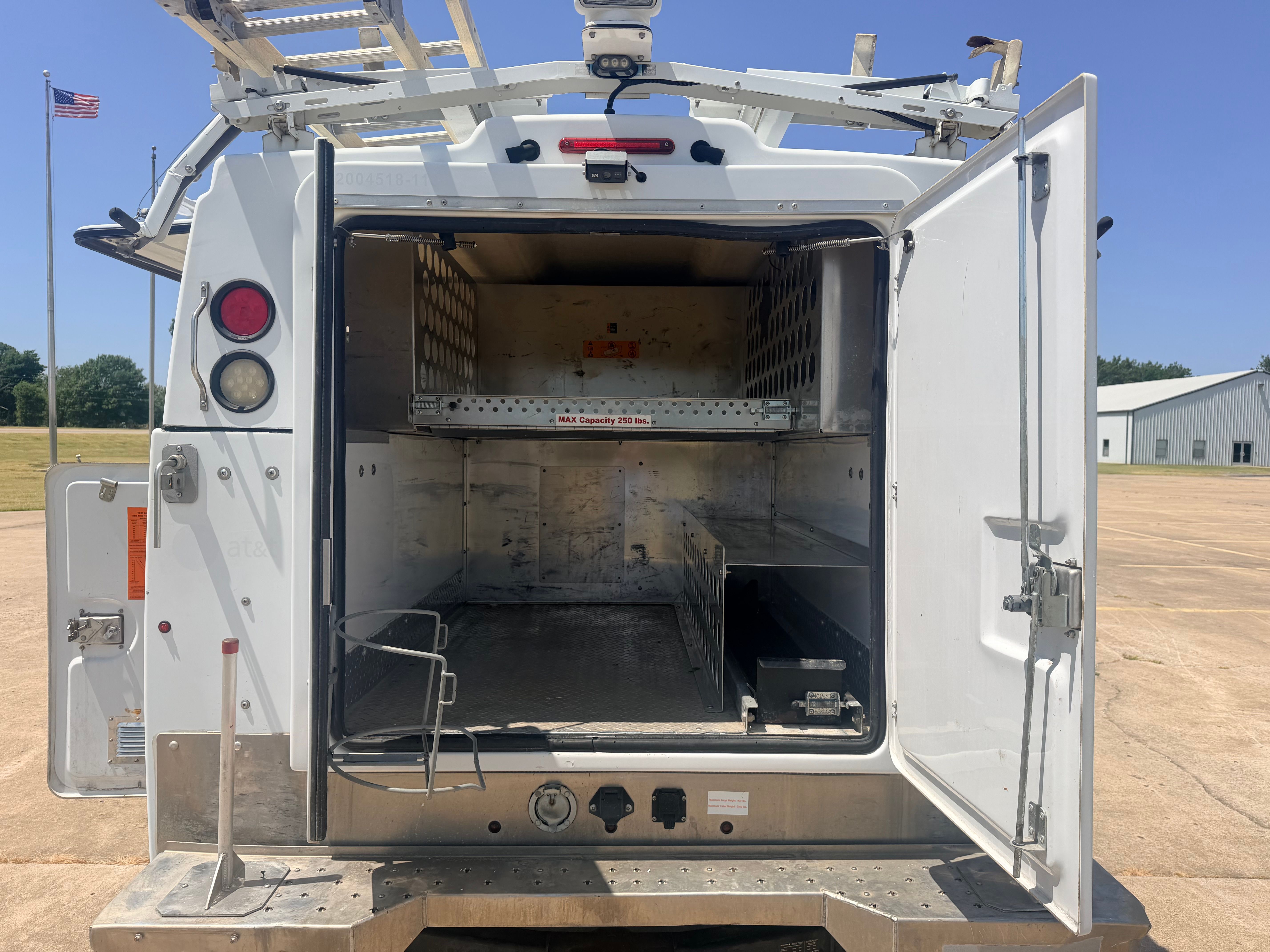 Used 2013 Ford F350 2WD Regular Cab Super Duty image 23