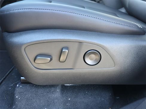 New 2026 GMC Acadia Elevation image 14