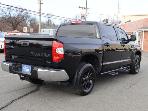 Used 2020 Toyota Tundra SR5 image 8