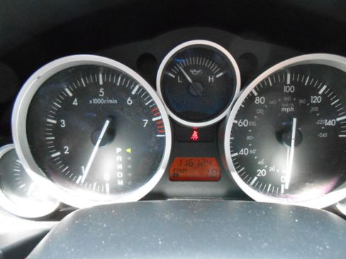 Used 2006 MAZDA MX-5 Miata Grand Touring RWD image 15