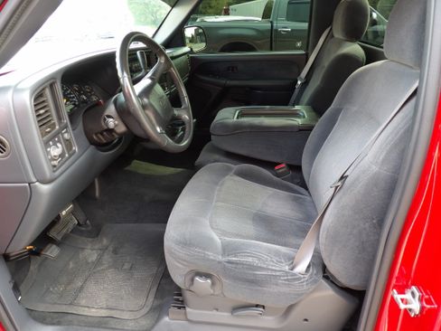 Used 2000 Chevrolet Silverado 1500 LS image 6