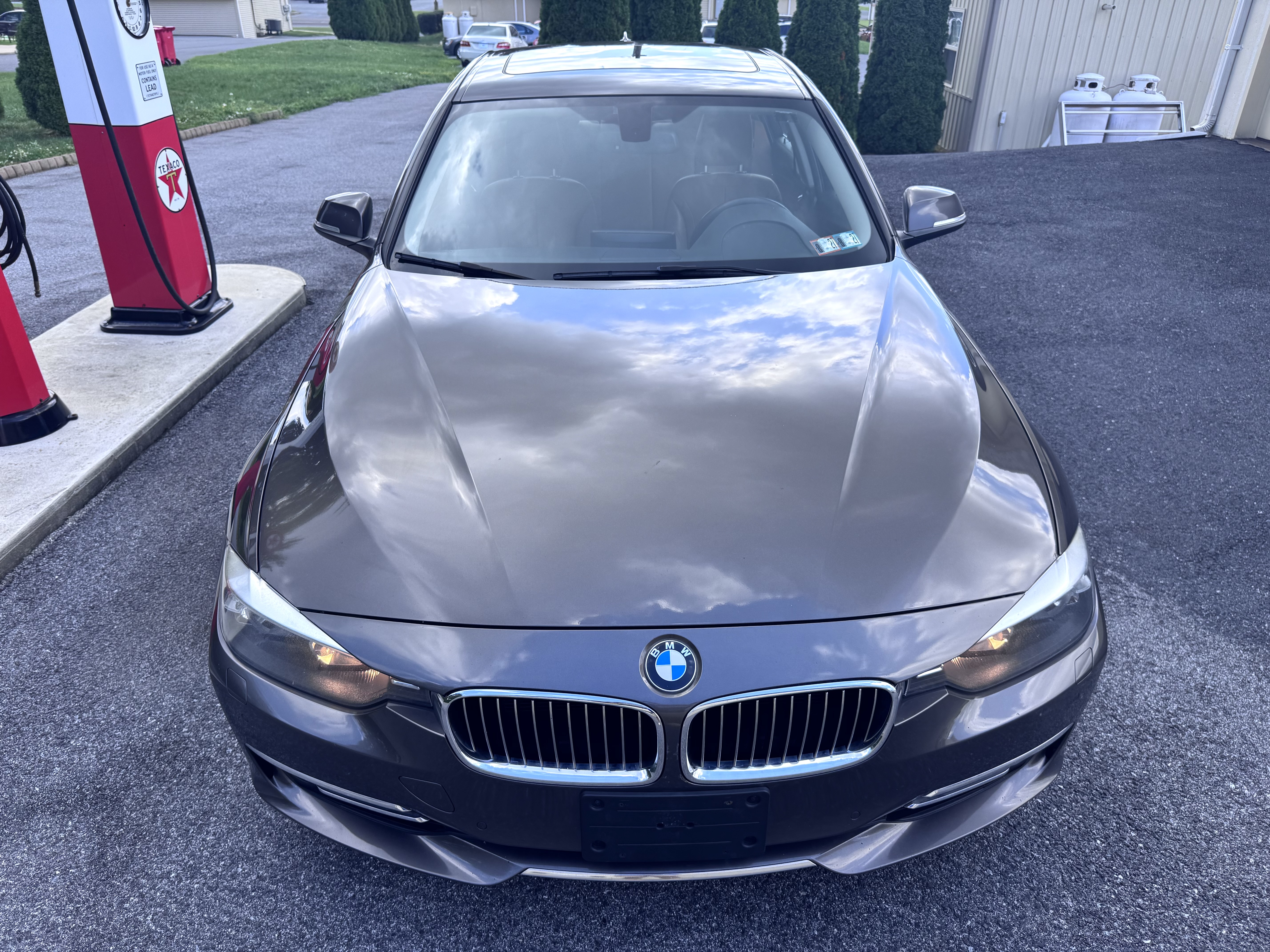 Used 2013 BMW 328i xDrive Sedan AWD/4WD image 2