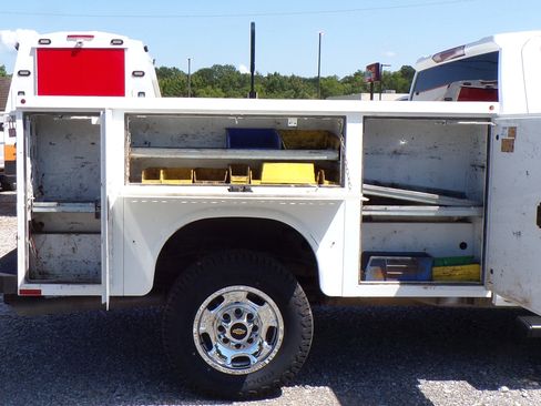 Used 2020 Chevrolet Silverado 2500 LT image 16